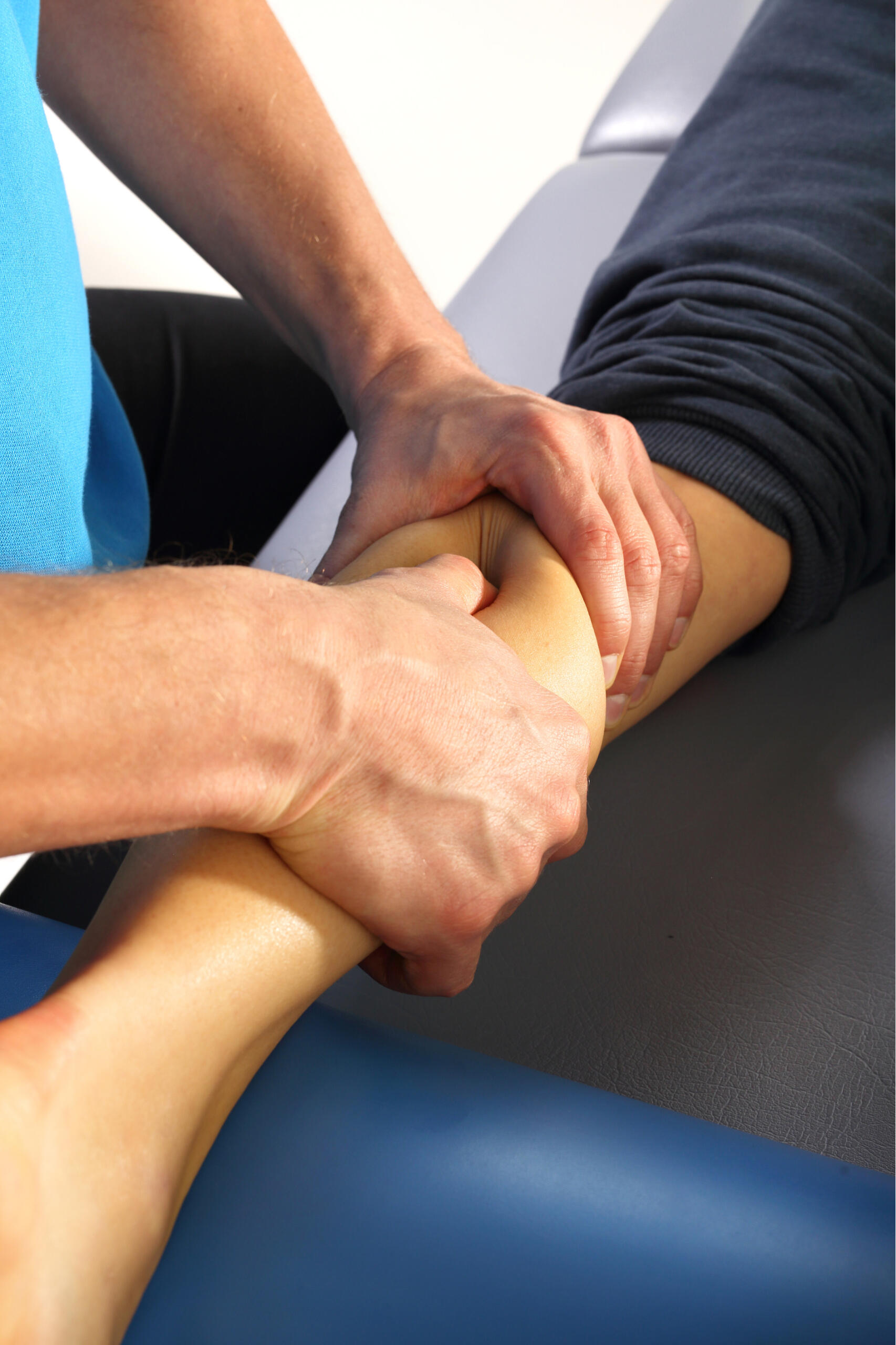 Όλες οι φυσικοθεραπευτικές υπηρεσίες του PhysioSos 24 στον χώρο σας