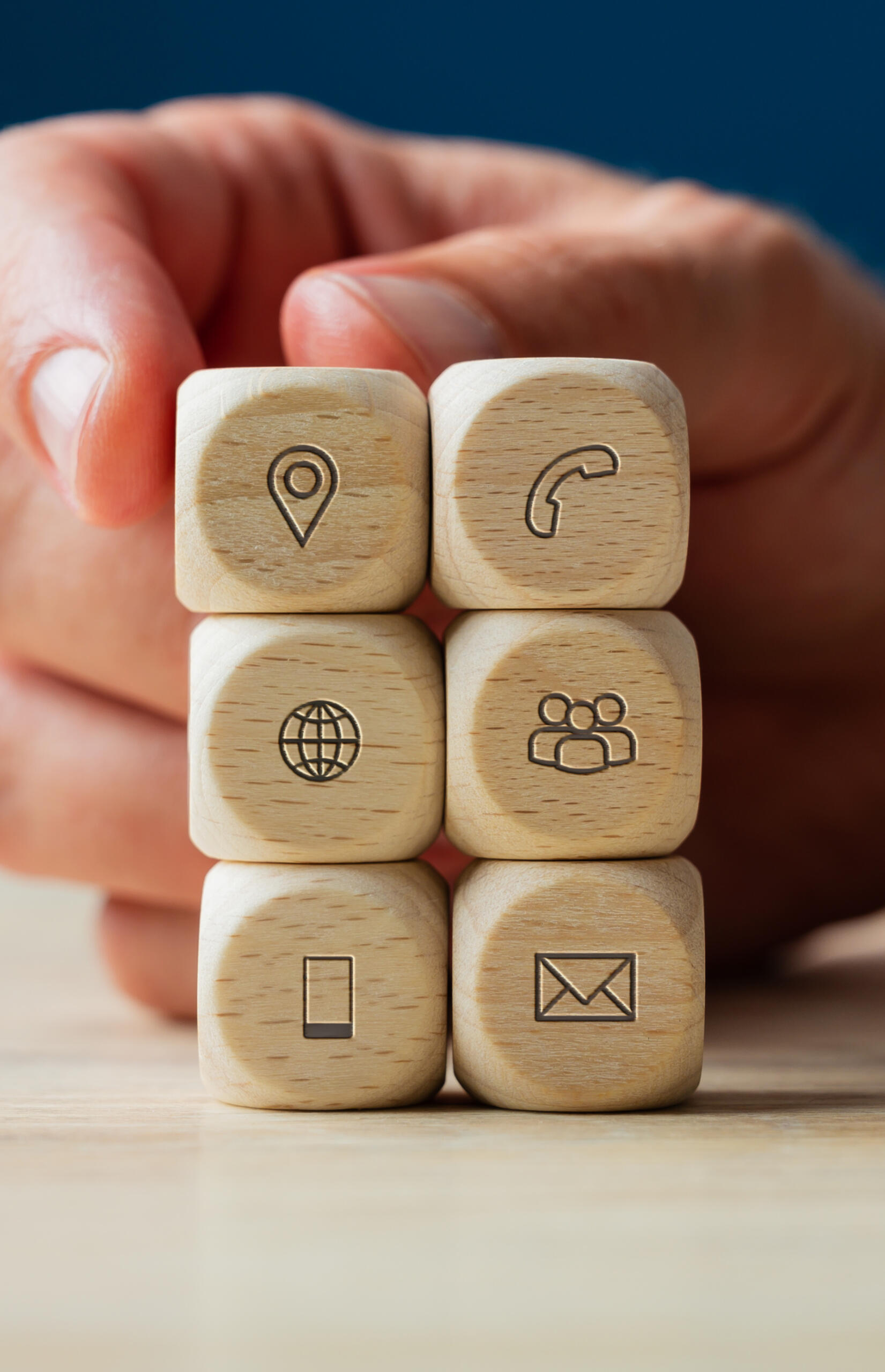 Επικοινωνία με το PhysioSos 24 για φυσικοθεραπεία στον χώρο σας Επικοινώνησε μαζί μας για κατ’ οίκον φυσικοθεραπεία στην Αττική